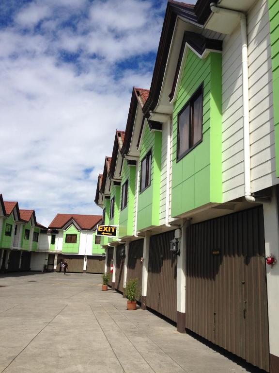 Hollywood Drive-In Hotel Baguio City Exterior photo